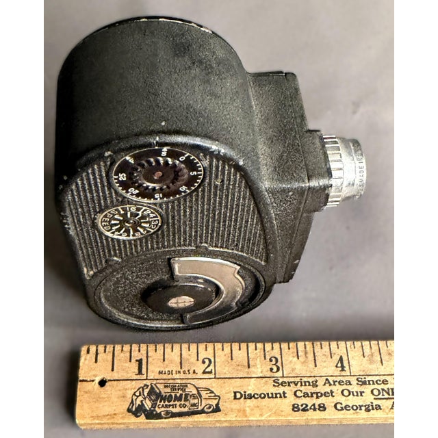 1930s Art Deco Bell & Howell Filmo 134-B 8mm Motion Picture Camera For Sale - Image 16 of 16