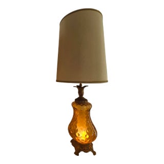 Tall Vintage Mid-Century Modern (Mcm) Hollywood Regency Style Amber Glass Table Lamp With Nightlight Feature For Sale