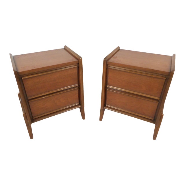 Midcentury Nightstands By Big Rapids Furniture Co A Pair Chairish
