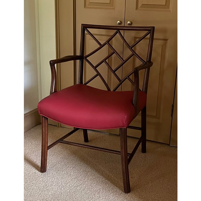 English Georgian Chinese Chippendale Style Mahogany Cockpen Armchair For Sale - Image 12 of 18