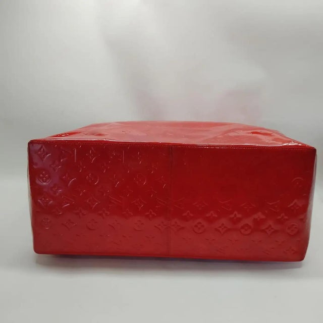 1999 Louis Vuitton Red Vernis Patent Leather Reade Gm Huge Tote-Bag For Sale - Image 6 of 16