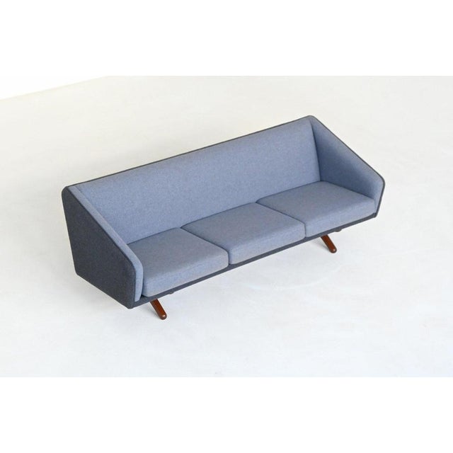 Model Ml-90 3-Seater Sofa by Illum Wikkelso for Laursen, Denmark, 1960s For Sale - Image 6 of 17
