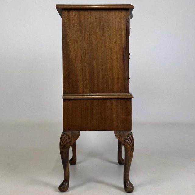 Wood Small Antique Early 20th Century Mahogany Chest of Drawers For Sale - Image 7 of 12