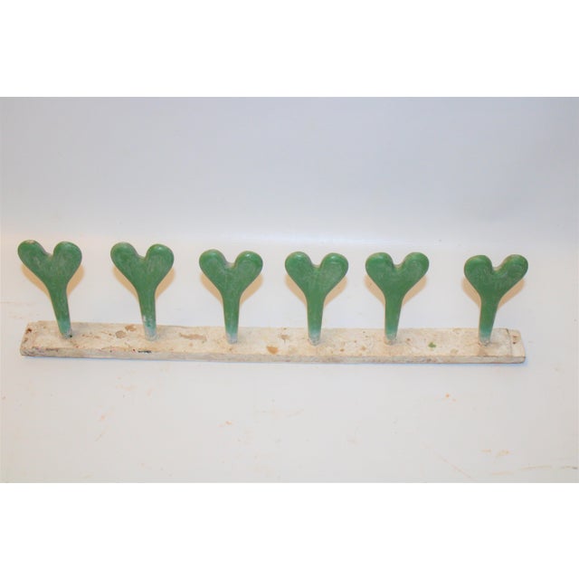 Heart balloon form strand, lollipop size. Originally used in the manufacturing of blow-up balloons. These heart spindles...