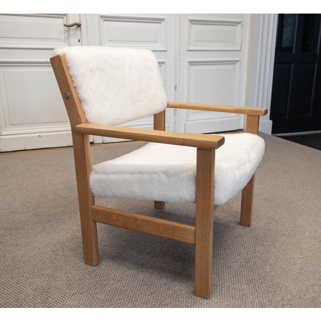 White Oak Armchair with White Sheep Fur Upholstery by Hans J. Wegner, 1980s For Sale - Image 8 of 12