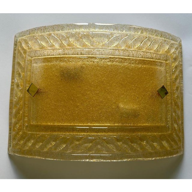 Elegant and sumptuous. Glass pieces are in excellent condition. Up to 250V (Europe/UK Standard).The wiring of this item...