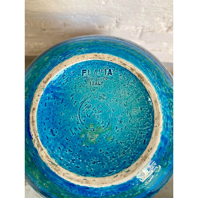 Ceramic Rimini Blue Series Vase by Aldo Londi for Flavia Montelupo, 1960s For Sale - Image 6 of 7