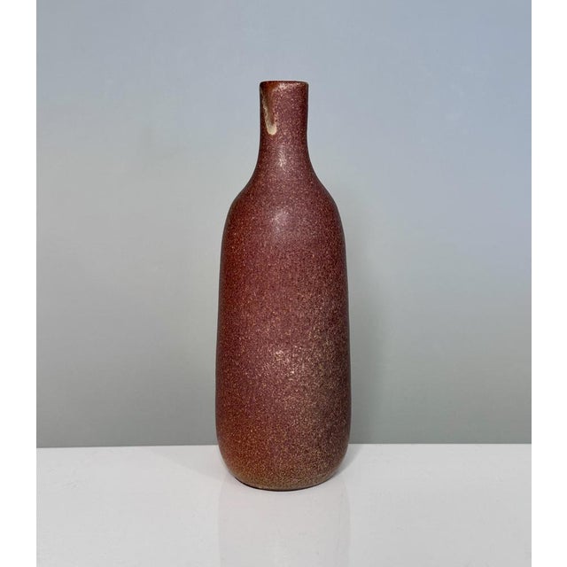A high-quality bottle-shaped vase from the renown Silberdistel ceramic manufactory, produced in West-Germany during the...