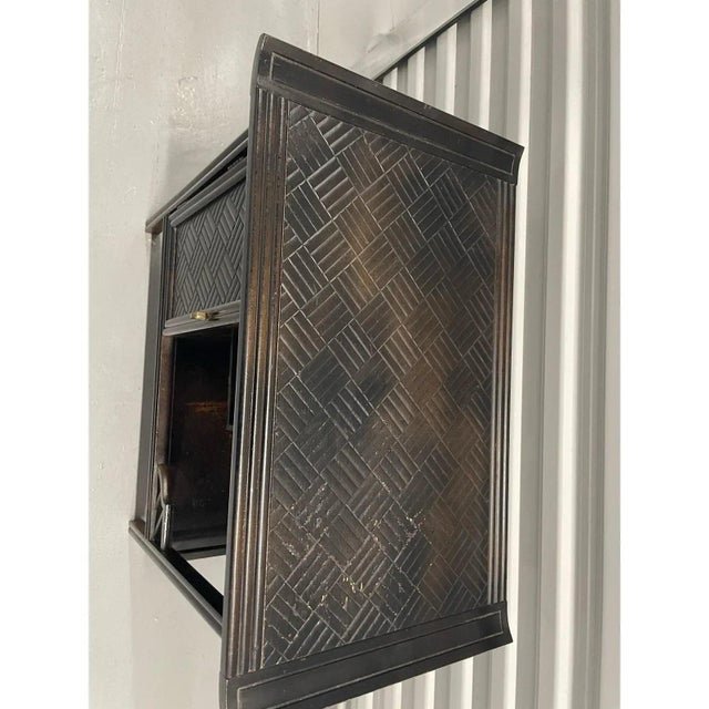 Thomasville Rare Chinoiserie Pagoda Style Accent Table by Thomasville For Sale - Image 4 of 8