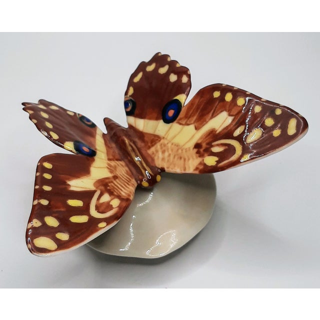 Shabby Chic Rare 1970s Roslyn S. Carren Studio Porcelain Butterfly For Sale - Image 3 of 7
