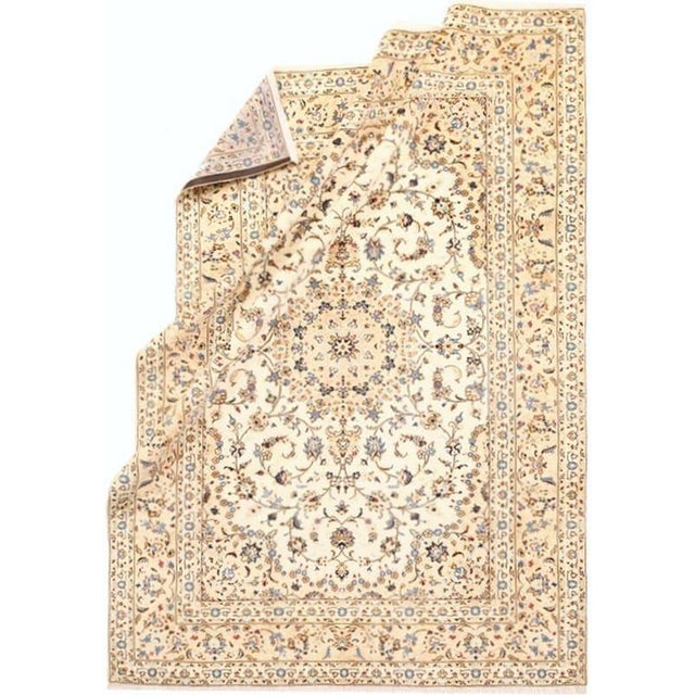 Hand-knotted Kashan Oriental rug | Knot density: 225.000 knots/m² | Material: Wool & Cotton | Size: 345 x 245 cm | Color:...