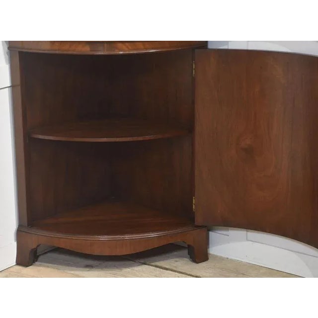 Brown Georgian Style Mahogany Corner Cabinet, 1890s For Sale - Image 8 of 12