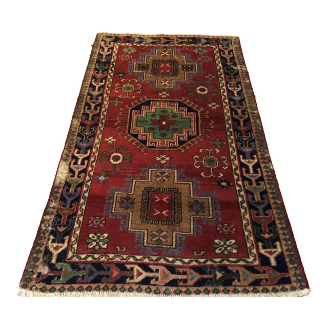 Vintage Oushak Rug: Tribal Medallion Design | 3'5"x5'10" For Sale