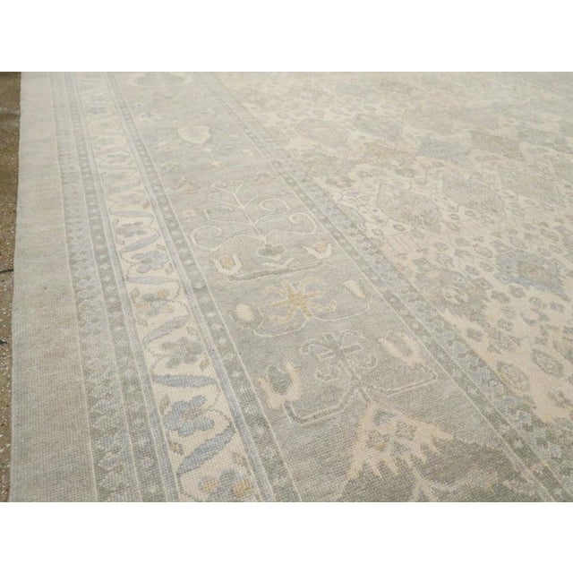Galerie Shabab Collection Mid-20th Century Turkish Anatolian Large Carpet For Sale In New York - Image 6 of 10