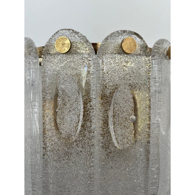1970s Italian Lilac Murano Glass Wall Sconces from Mazzega, 1970s, Set of 2 For Sale - Image 5 of 9
