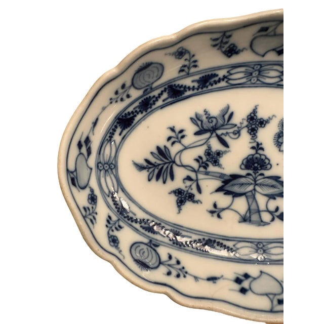 Traditional Antique Early 20th Century Meissen Teichert Blue Onion Bowl For Sale - Image 3 of 8