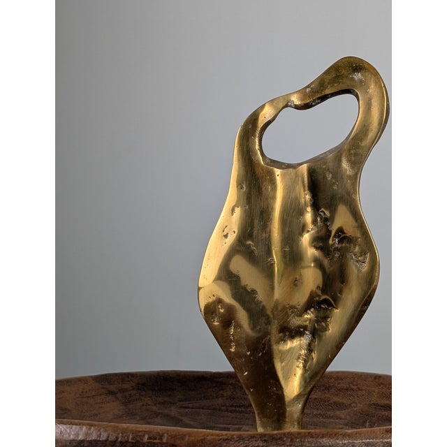 Brutalist Fruit Bowl in Bronze and Wood with Sculpture by David Marshall, 1980s For Sale - Image 3 of 9