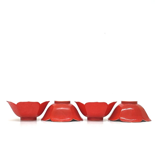 Matte Red Large Porcelain Lotus Serving Bowls Attributed to Lillian Venon Japan - Set of 4 For Sale - Image 4 of 7