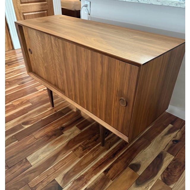 Mid-Century Modern 2020s Walnut Credenza For Sale - Image 3 of 4