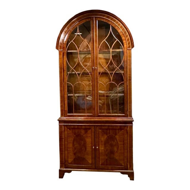 Baker Furniture Historic Charleston Collection Arched China Cabinet For Sale