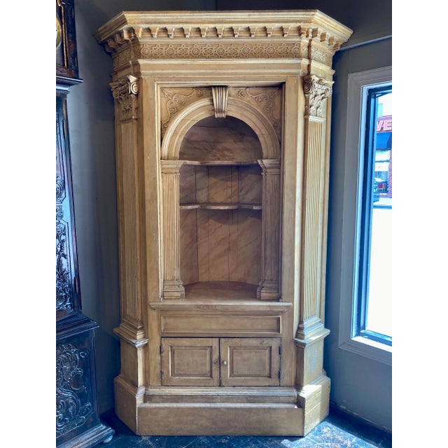 Late 18th Century 18th Century Georgian Corner Cupboard For Sale - Image 5 of 5