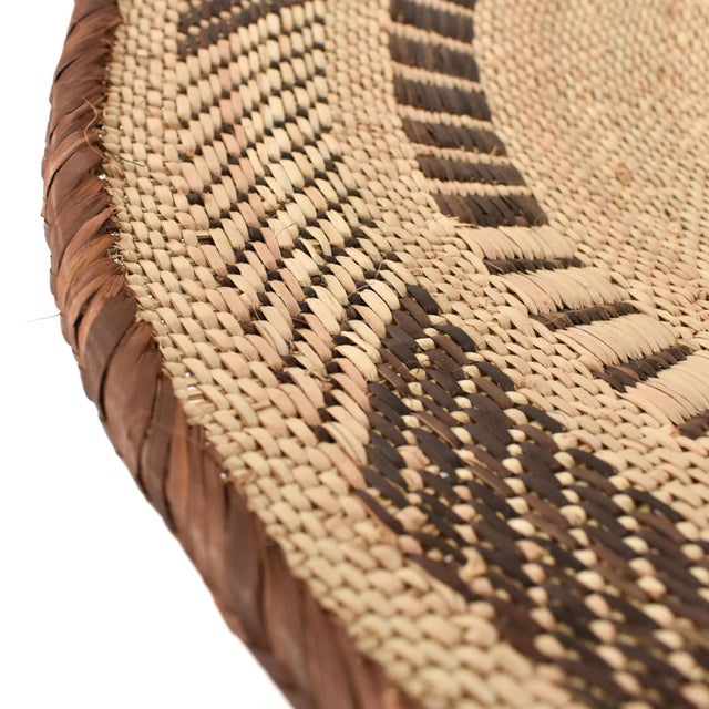 African Early 20th Century Tonga Binga Basket 21 Inch For Sale - Image 3 of 7