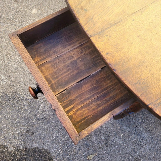 Gateleg Table in Oak, 1800s For Sale - Image 11 of 17
