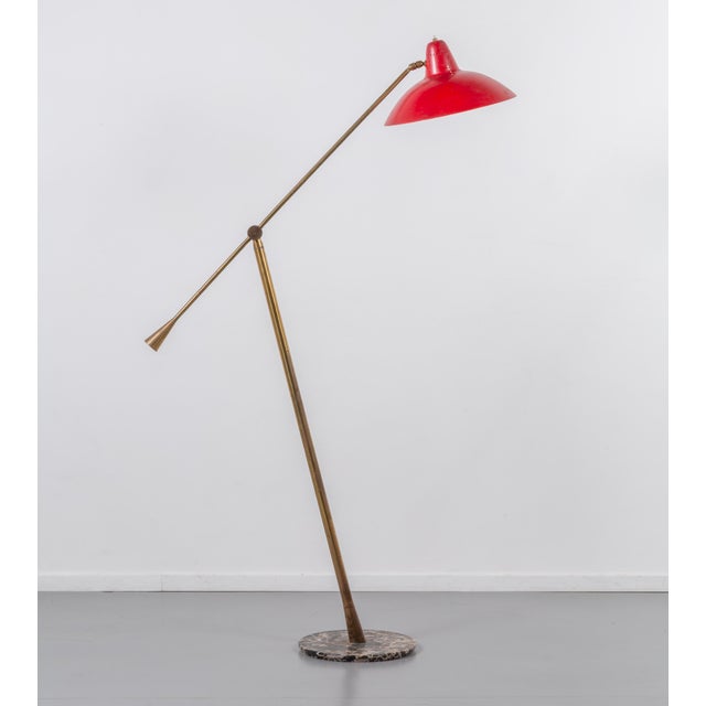 Attributed to Lumen. Height-adjustable stem and adjustable diffuser. Maximum height: 180 cm. European Plug (up to...