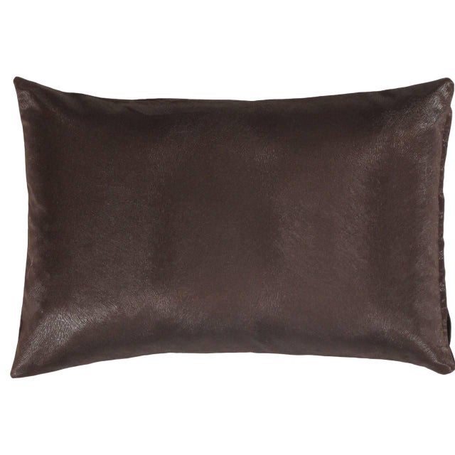 With luxurious Pu leather front and PU Leather backing ,this durable pillow pillow makes a refines accent . add a hint of...