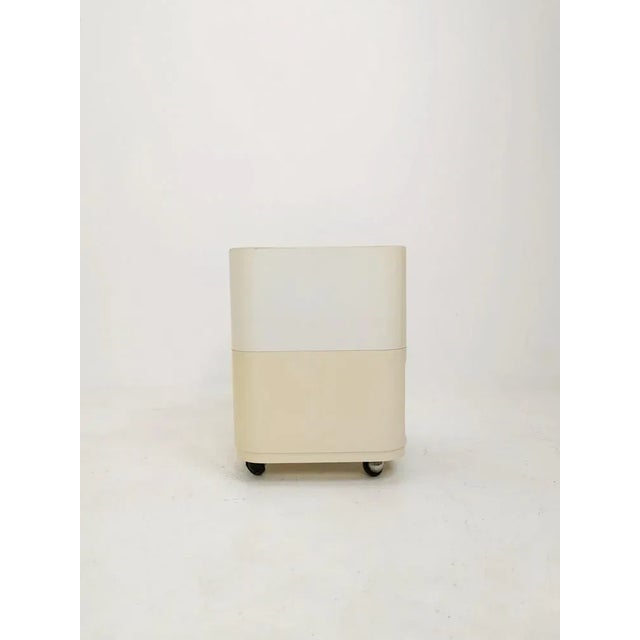 Plastic Square Serving Trolley by Anna Castelli for Kartell For Sale - Image 7 of 10