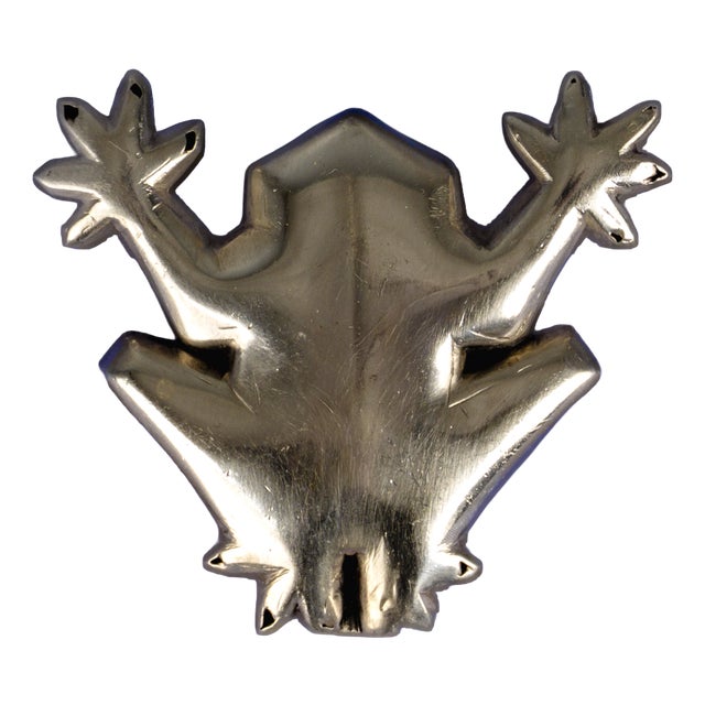 Handmade Silver Frog Brooch For Sale