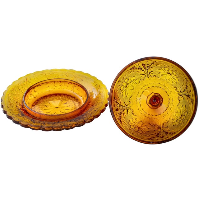 Mid 20th Century Textured Floral-Patterned Glass Lidded Bowl For Sale In New York - Image 6 of 6