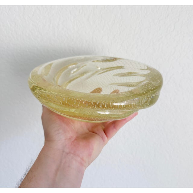 Large 1960s Murano Archimede Seguso Gold Fleck Bullicante Bowl, Attributed For Sale - Image 12 of 14