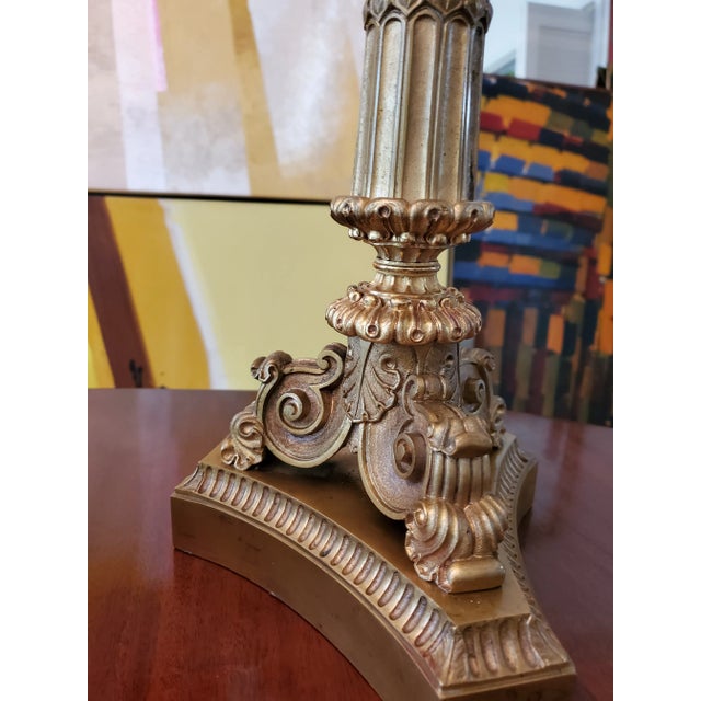 Mid 19th Century Antique Pair of French Empire Gilt Dore Bronze Lamps For Sale - Image 5 of 10