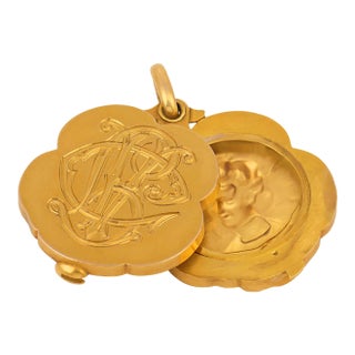 1910s Art Nouveau Diamond 18k Yellow Gold Locket Pendant For Sale