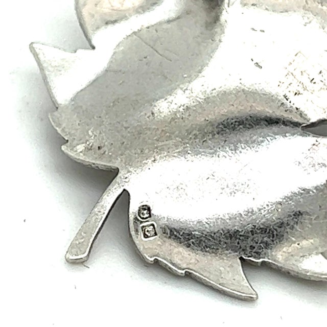 1990s Mikimoto Estate Akoya Pearl Leaf Brooch Pin Sterling Silver For Sale In New York - Image 6 of 6