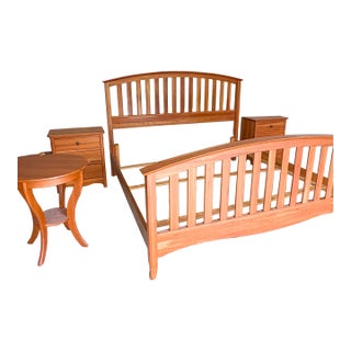 Richardson Brothers Solid Cherry Wood King Bedroom Set – Made in Usa For Sale