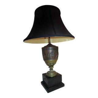 19th century French Neo-Greek Style Patinated Brass and Onyx Lamp For Sale