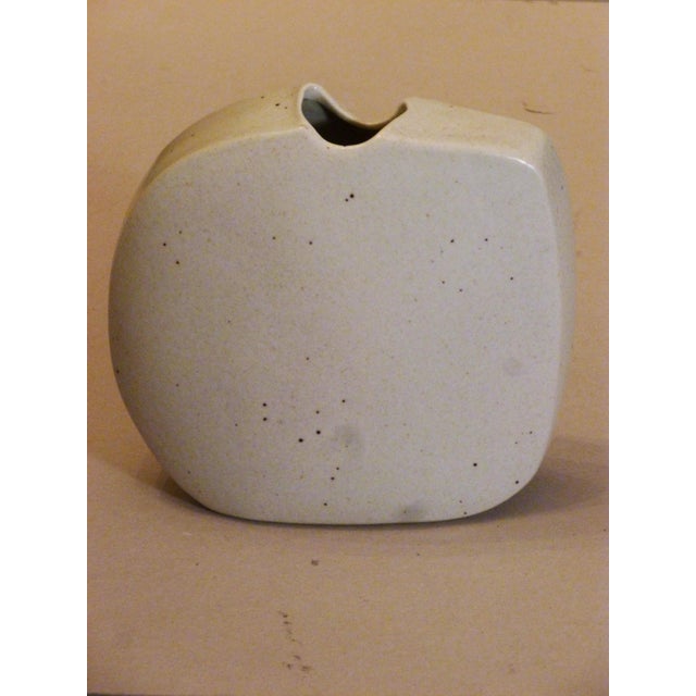 Virebent Porcelain Lentil Vase from Virebent, 1970s-1980s For Sale - Image 6 of 8