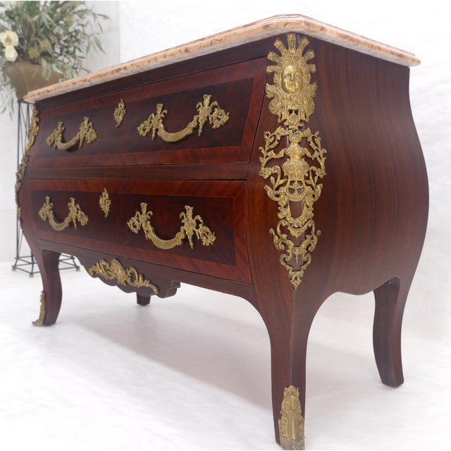 French Louis XV Bombe Style Bronze Mounted Mahogany Rouge Marble Top Commode Dresser For Sale - Image 3 of 17