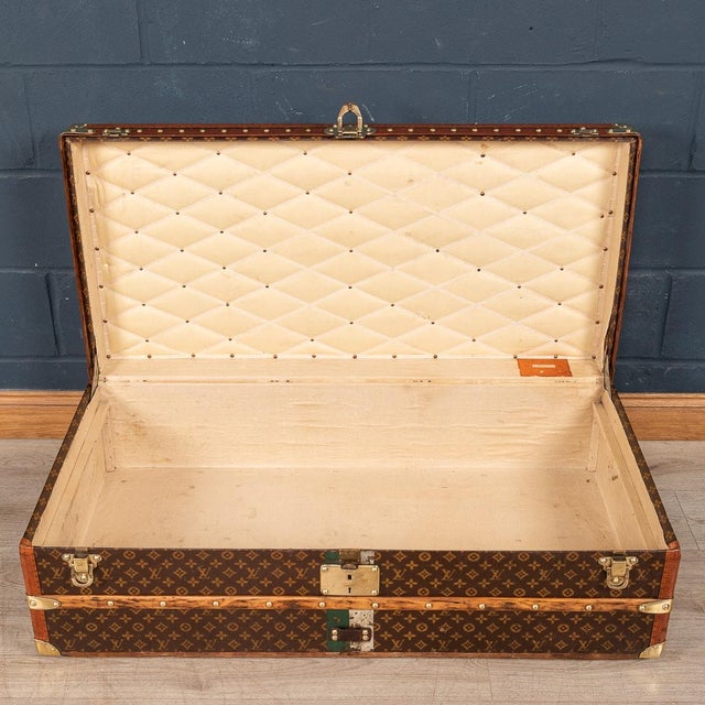 Antique French Cabin Trunk in Louis Vuitton, 1910 For Sale - Image 9 of 18