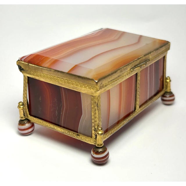 French Red Agate & Ormolu Box For Sale - Image 4 of 9