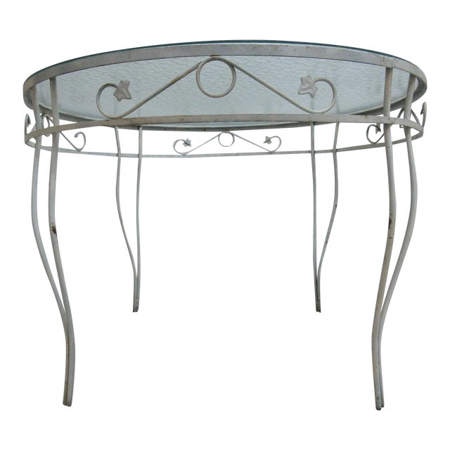 Vintage Round Iron Outdoor Dinette Table For Sale