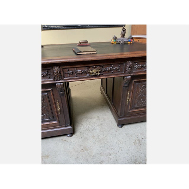 Antique Neo-Renaissance Desk in Oak, 1880 For Sale - Image 13 of 18