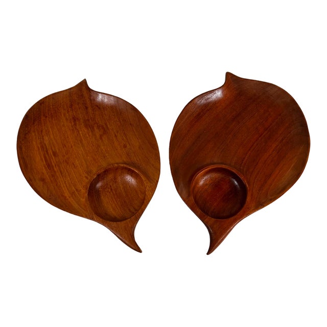 1960s Sculptural Teak Wood Two Leaf Shape Sectioned Plates For Sale