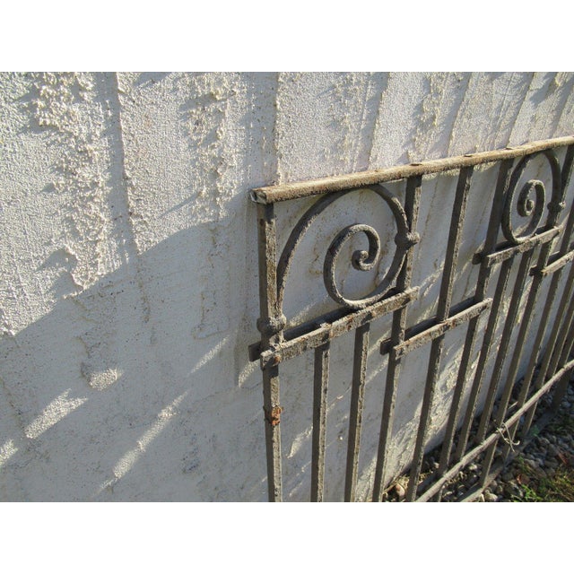 1900 - 1909 Antique Victorian Iron Gate For Sale - Image 5 of 6