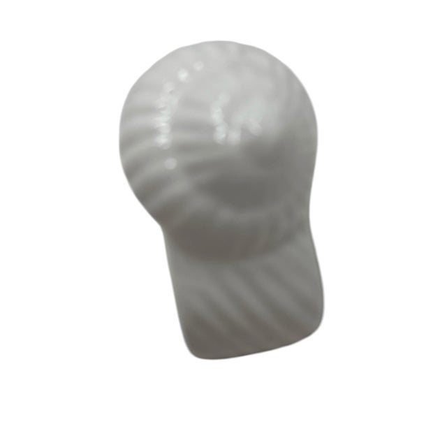 Vintage White Ceramic Seashell Napkin Rings - Coastal Table Decor - Set of 12 For Sale In Tampa - Image 6 of 10