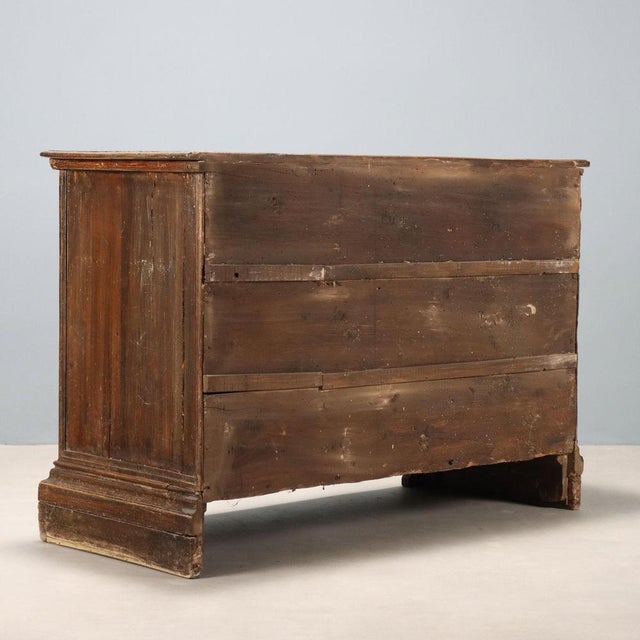 Baroque Chest of Drawers in Walnut For Sale - Image 9 of 10