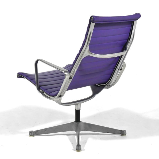 Purple Eames Aluminum Group Lounge Chairs by Herman Miller (Pair in Purple) For Sale - Image 8 of 13