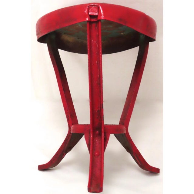 Early 20th Century Antique American Steel & Wrougt Iron Folk Art Painted Dairy Farm Milking Stool For Sale - Image 5 of 13